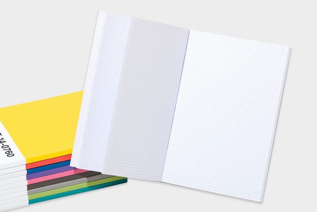 Pantone-10-notebooks-2